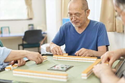 東海市のデイサービスで麻雀